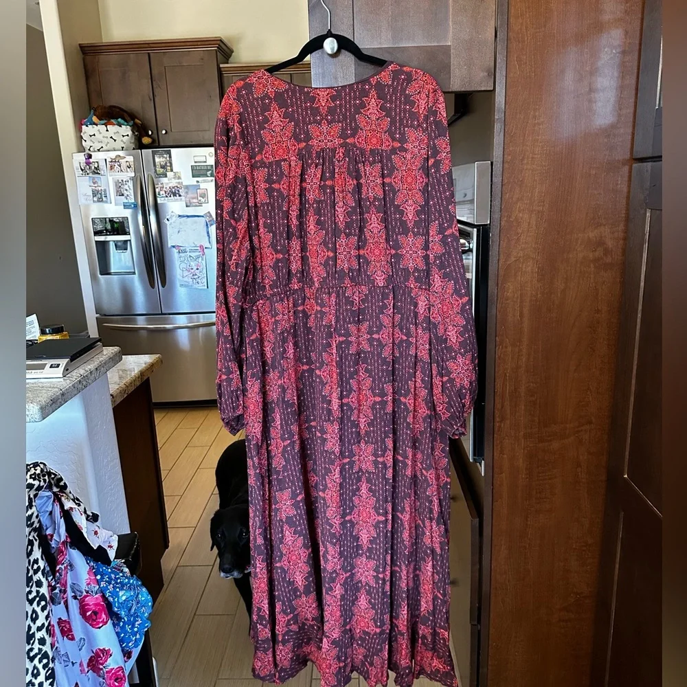 TORRID MIDI WASHABLE GAUZE RUFFLE SURPLICE NECK EMPIRE WAISTE DRESS WITH POCKETS - Picture 9 of 9